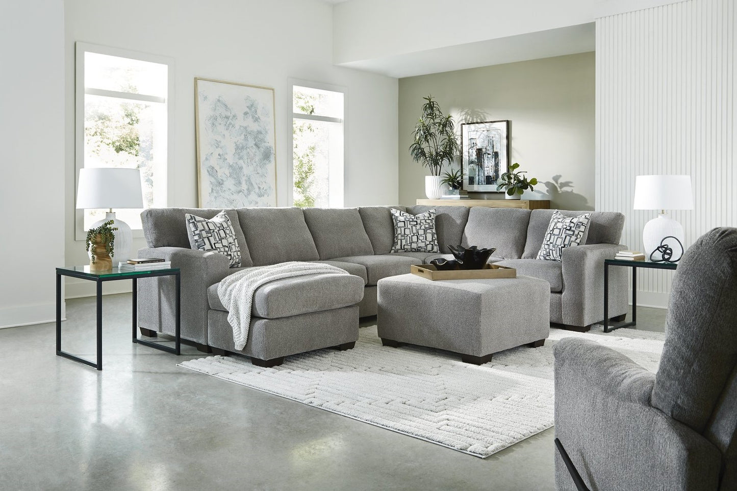 Michelle 2-Piece Left-Facing Sectional