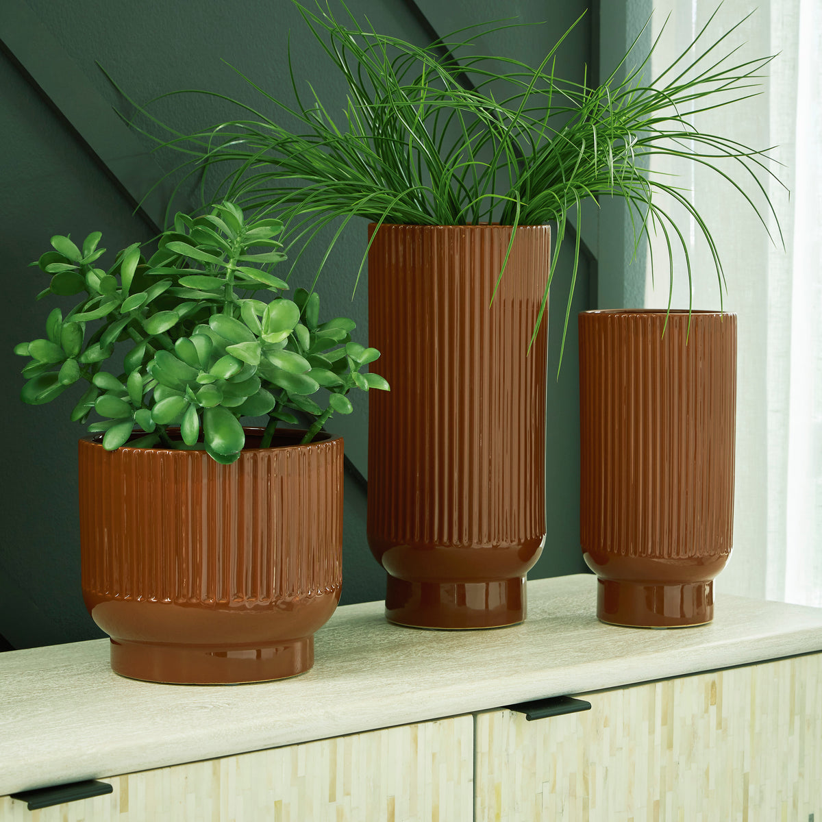 Ashley Avalyah Indoor/Outdoor Vase (Set of 2)