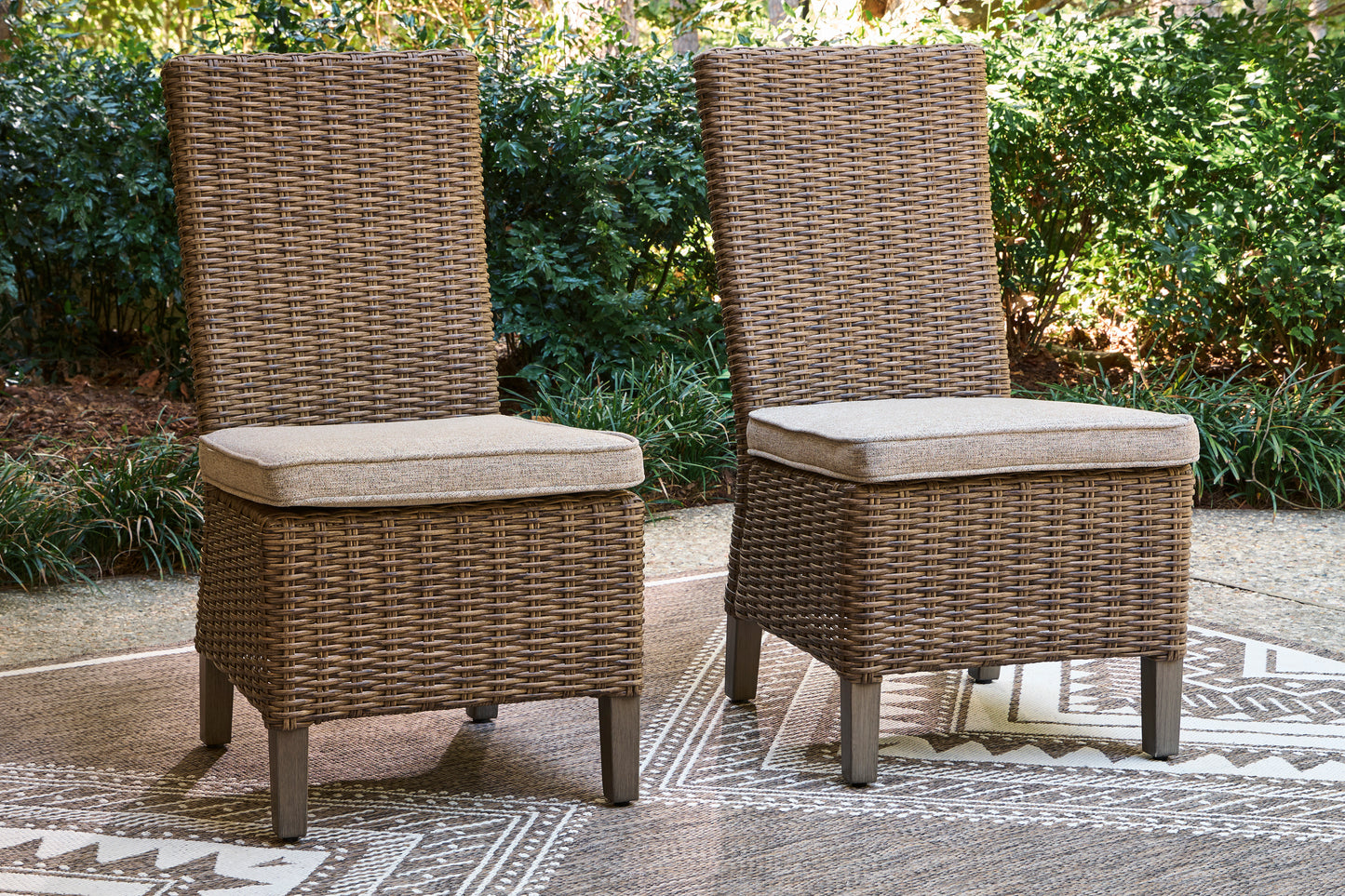 Revare Beach Side Chair with Cushion (Set of 2)