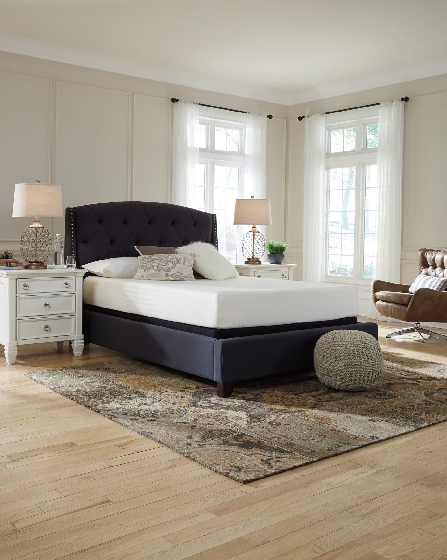 10" Chime Memory Foam Queen Mattress in a Box