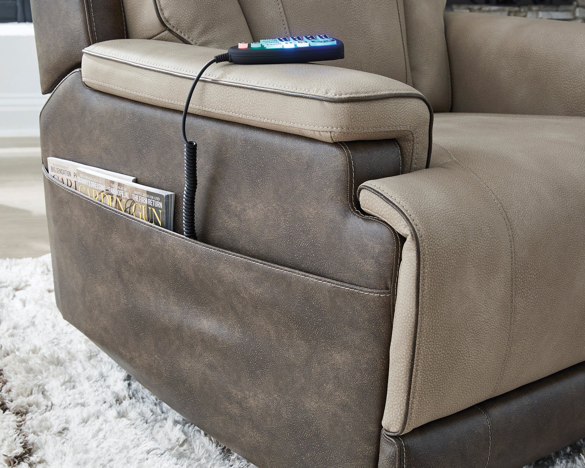 4Z-Serenity Zone Power Lift Recliner
