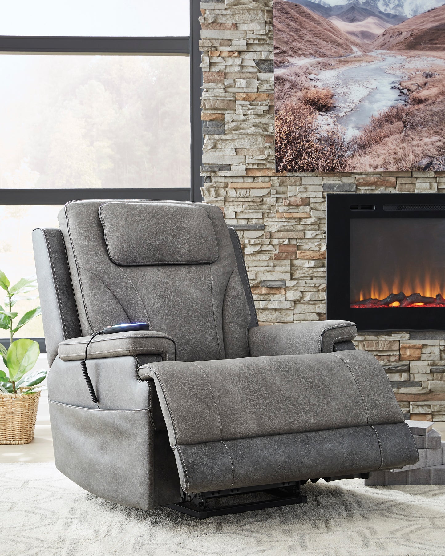 4Z-Serenity Zone Power Lift Recliner