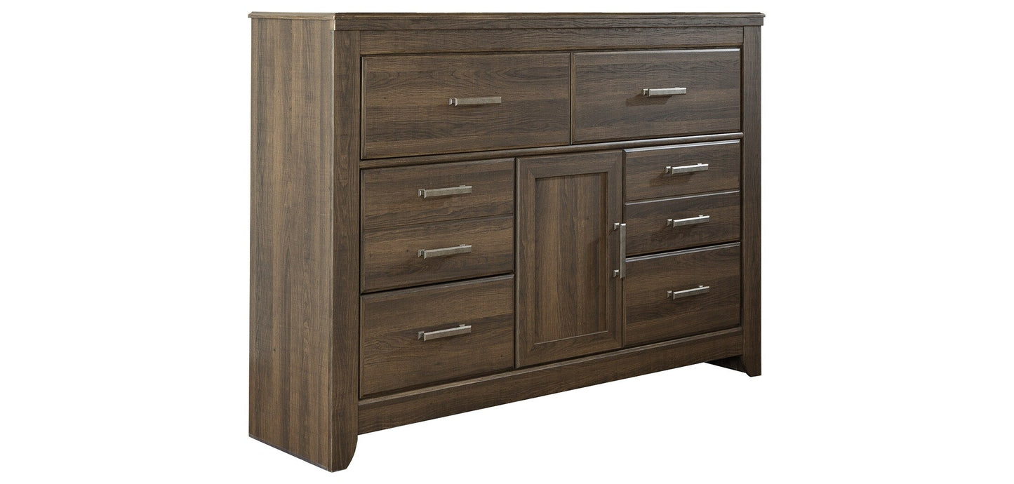 Juararo Dresser