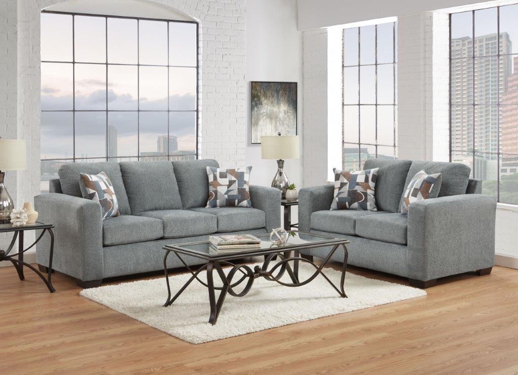 Tristin Loveseat
