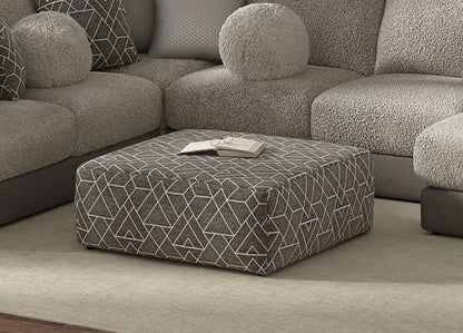 Ever Cocktail Ottoman