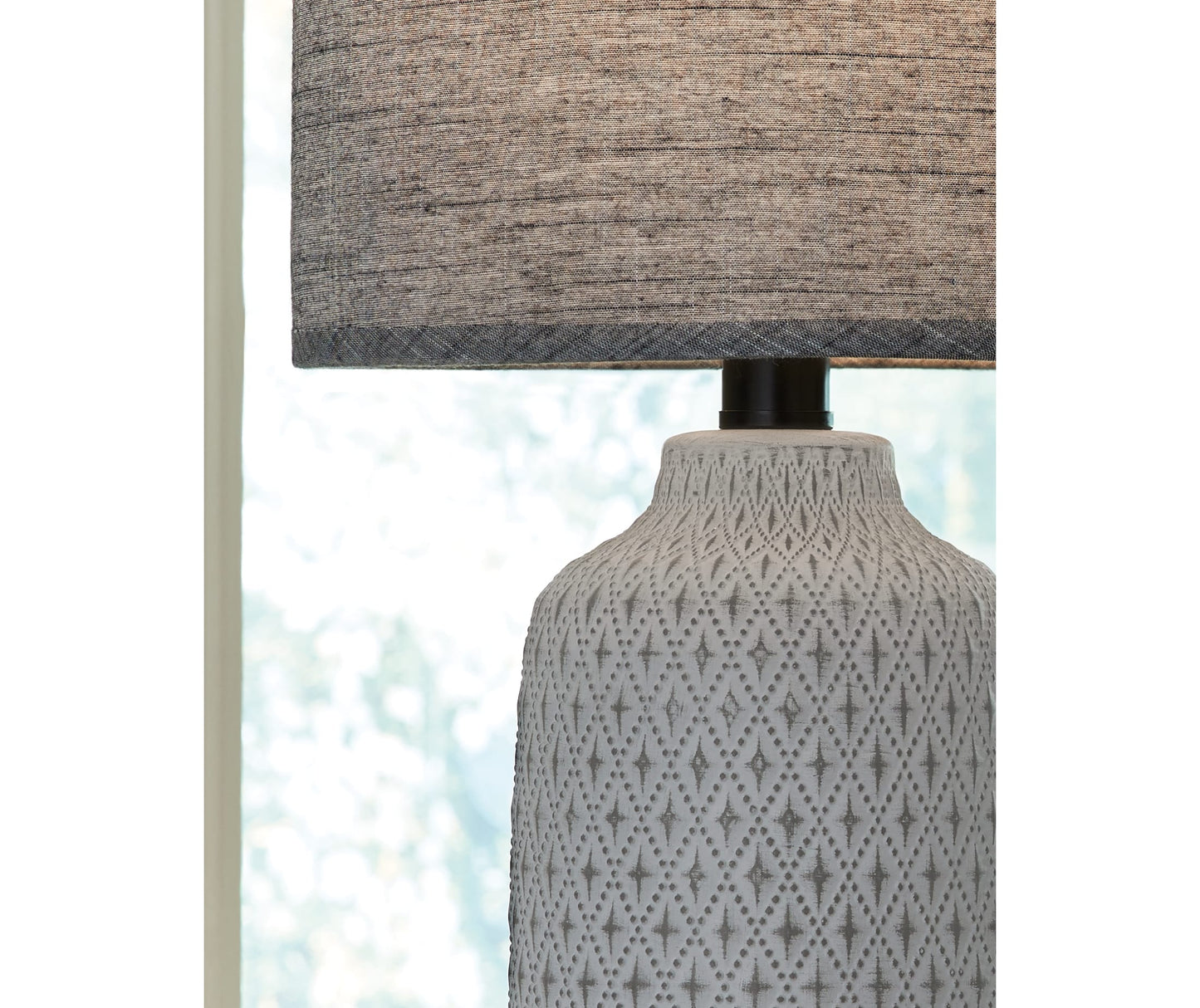 Donnford Table Lamp