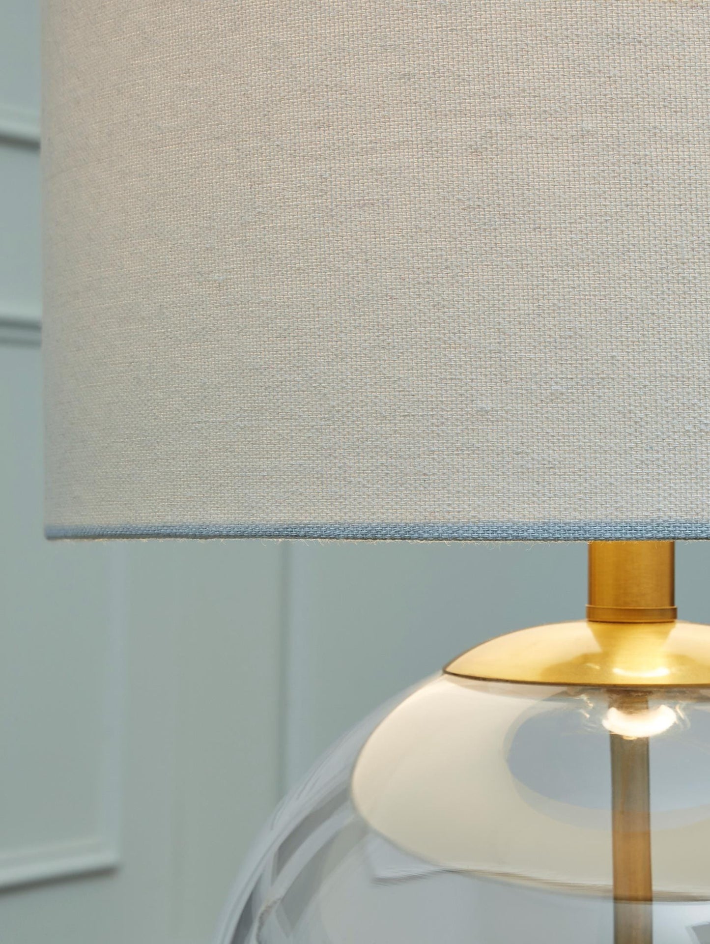 Samder Table Lamp