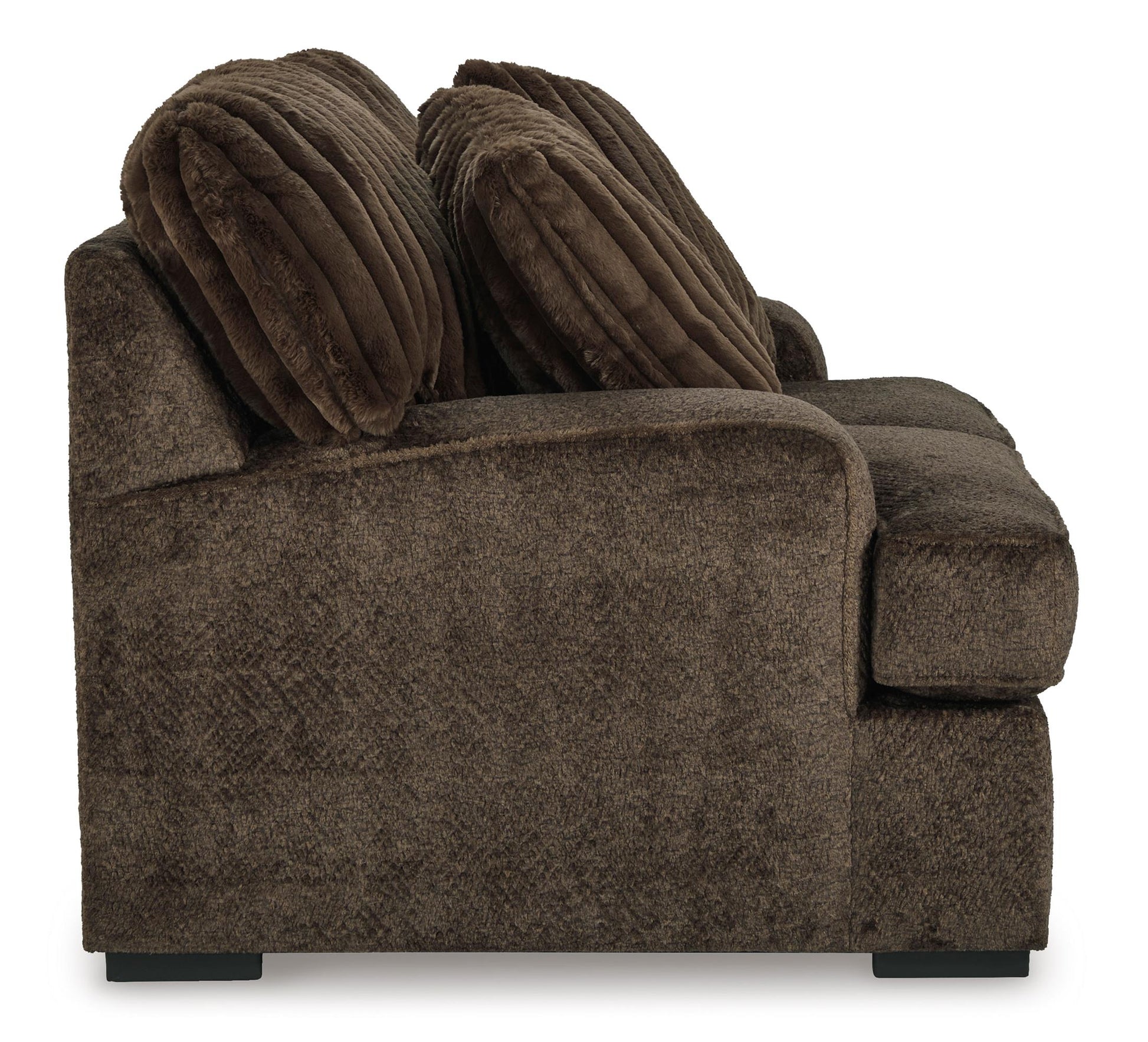 Aylesworth Loveseat