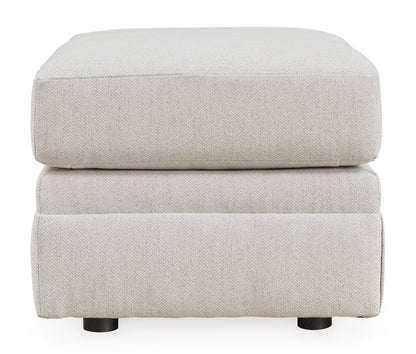 Maitelynn Ottoman