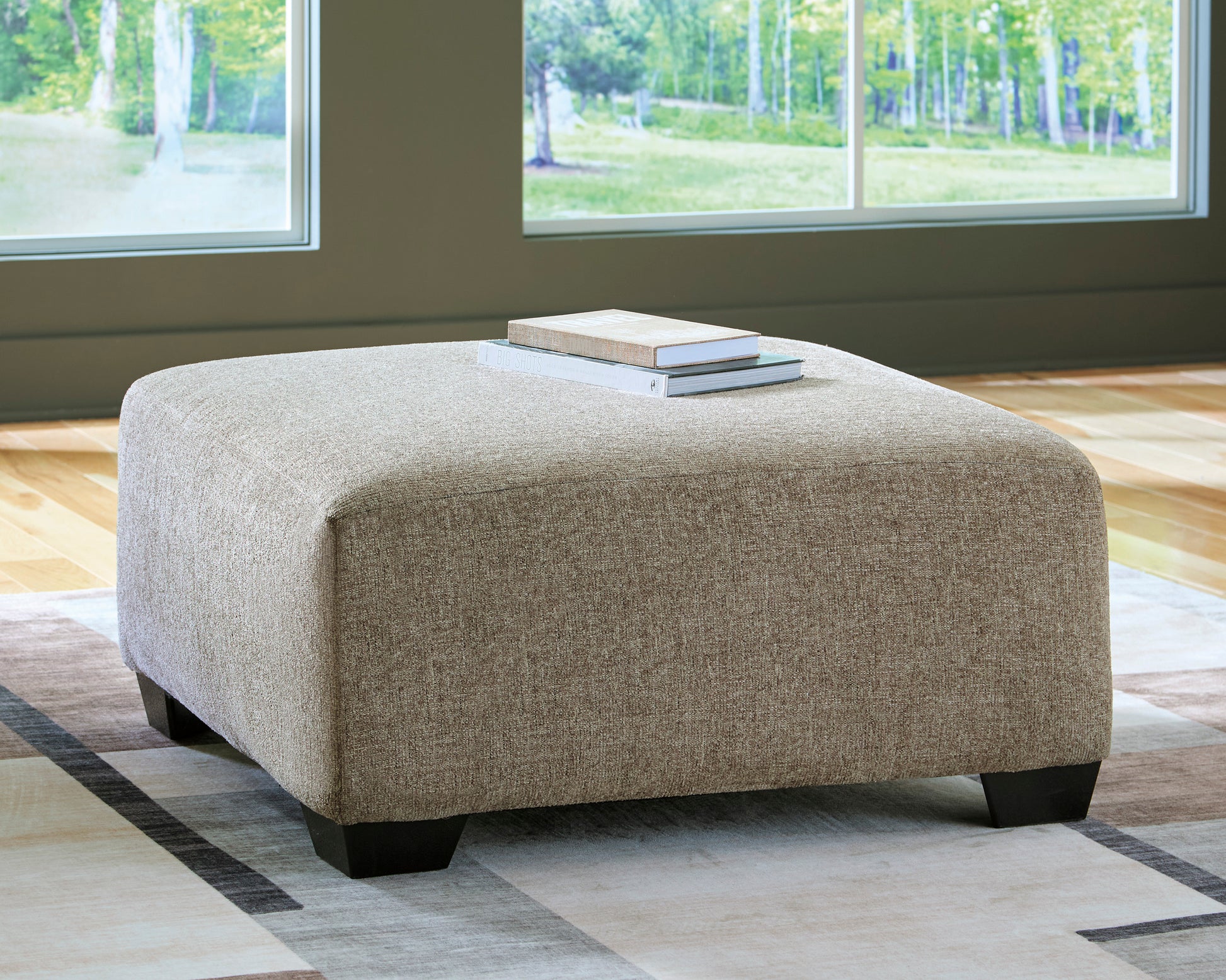 Newellen Oversized Accent Ottoman