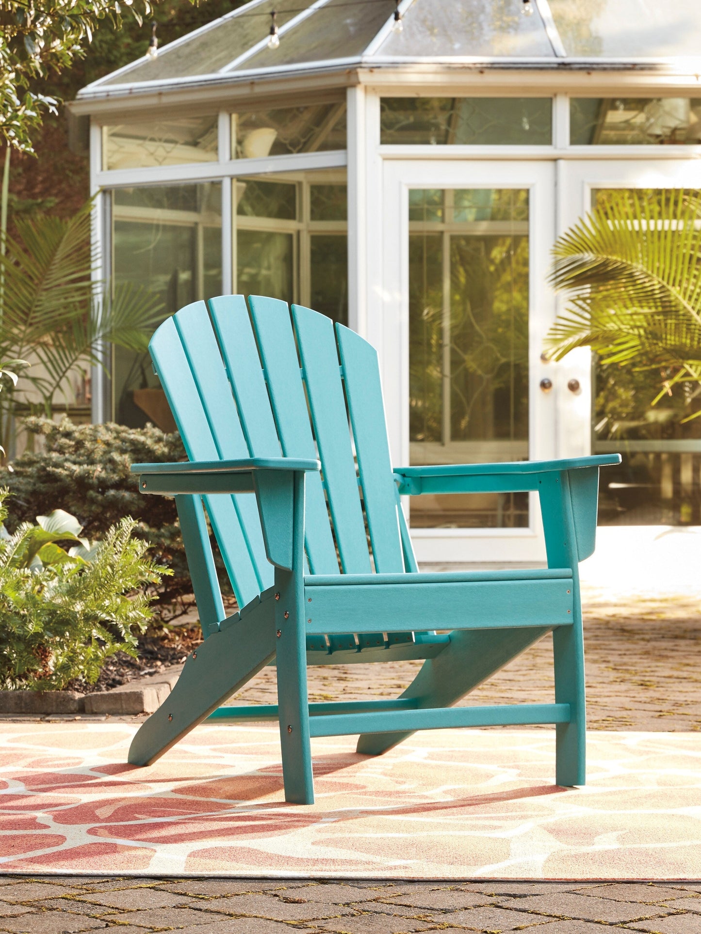 ADIRONDACK CHAIR