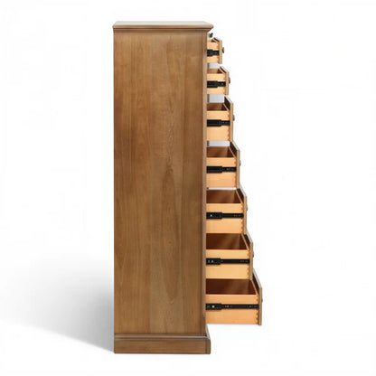 Georgetown Gentlemen's Chest