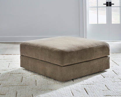 Camellia-Court Ottoman With Storage