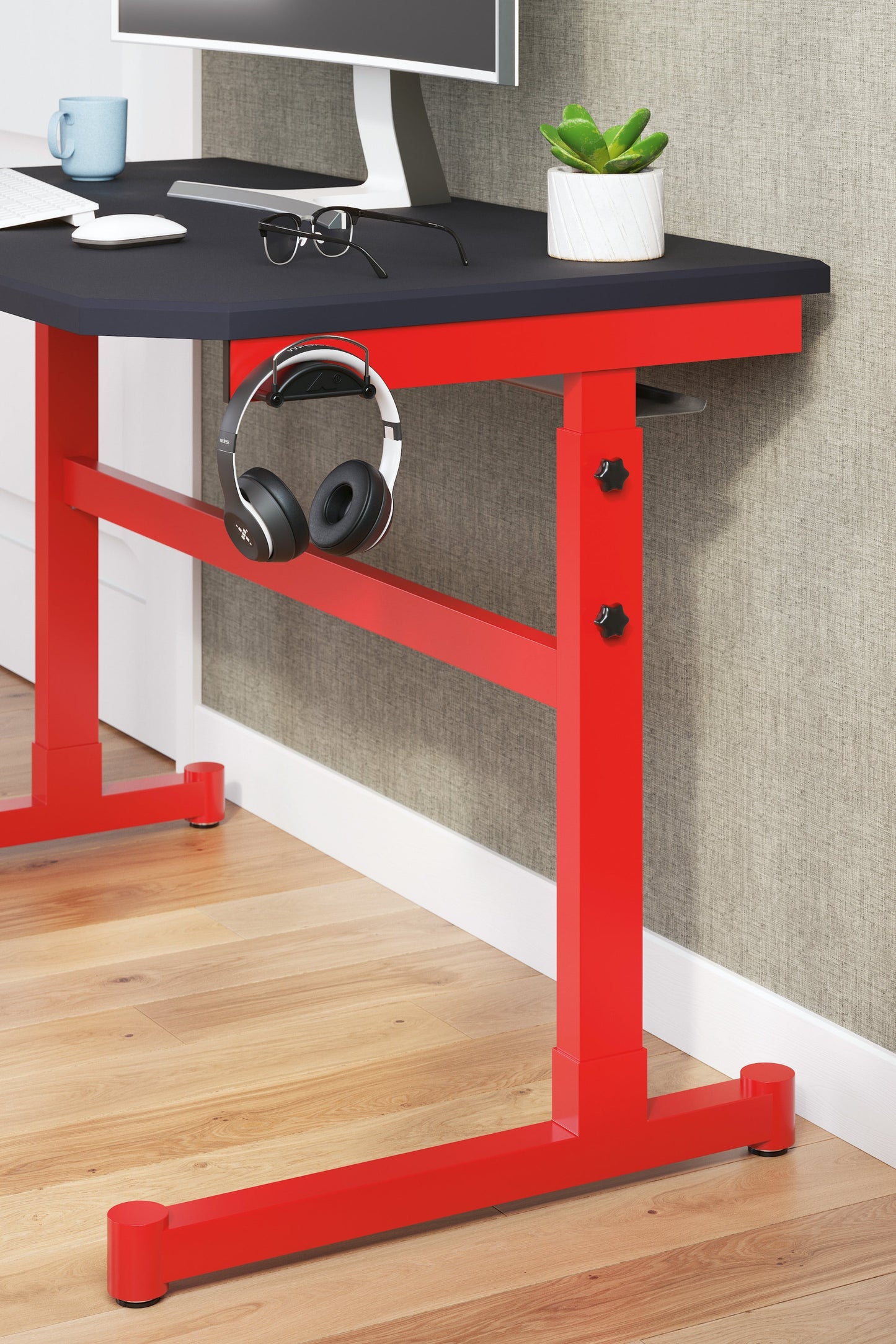 ADJUSTABLE HEIGHT DESK