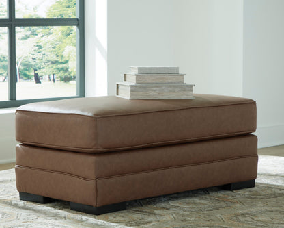 VillaCourt Ottoman