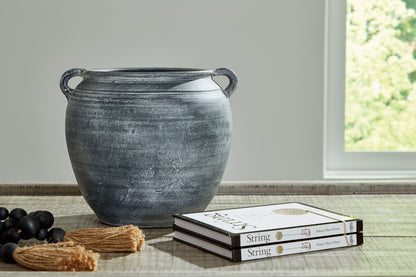 Ashley Meadie Vase