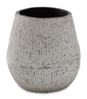 CLAYMOUNT VASE