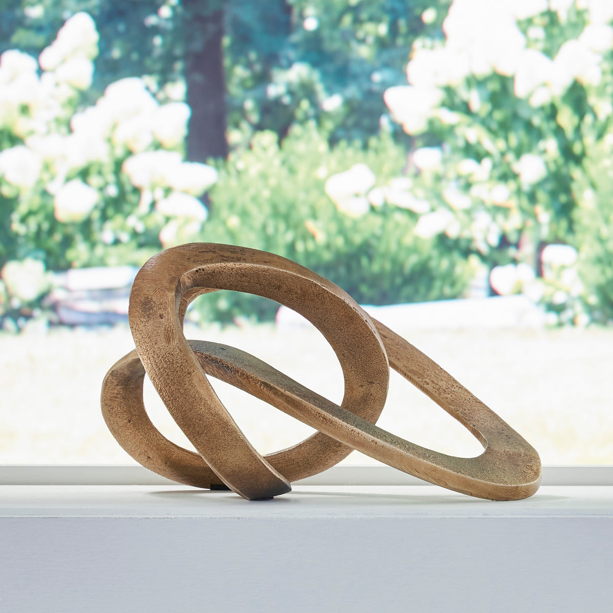 Ashley Dunnruck Sculpture