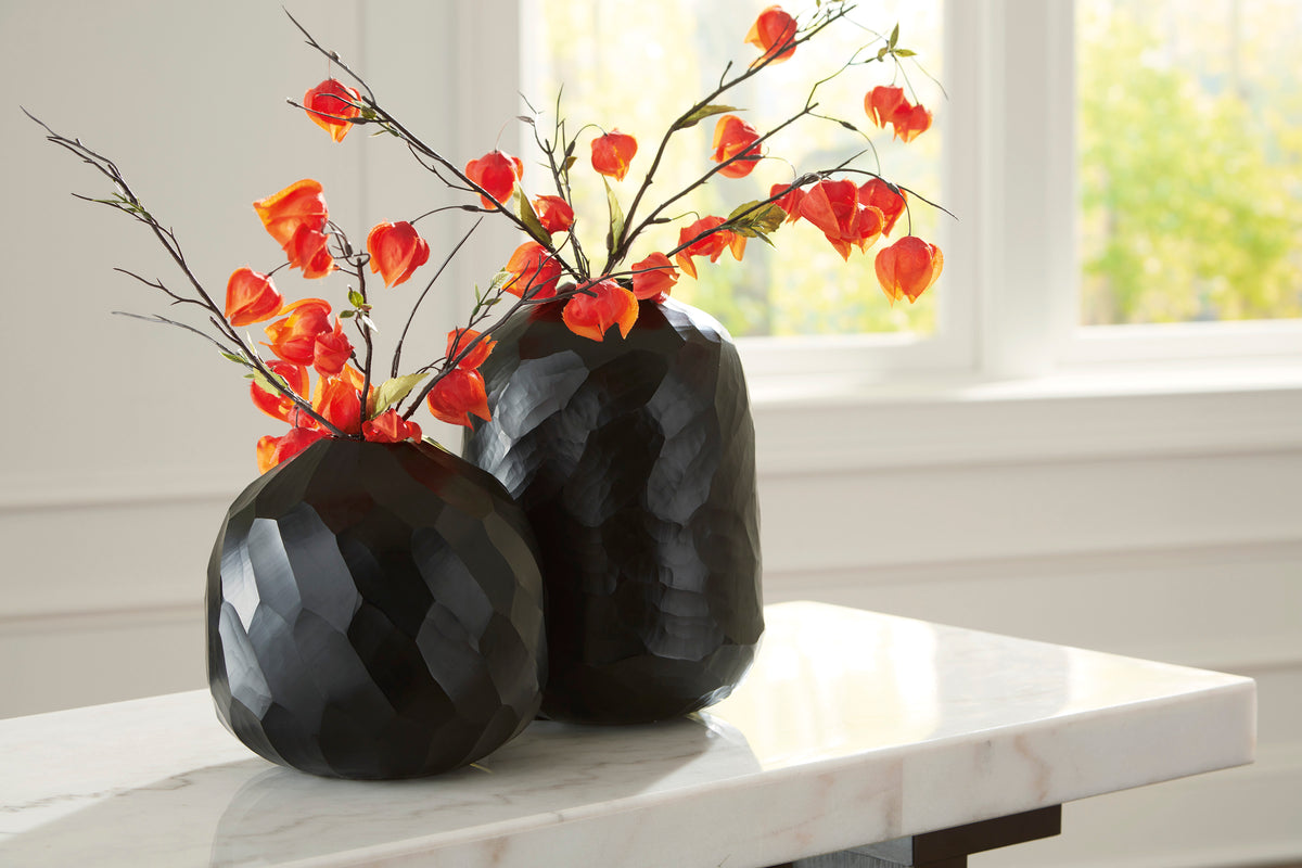 Ashley Ryanford Vase