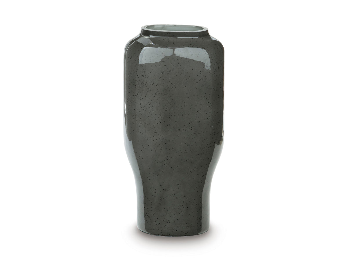 Ashley Kierlain Vase