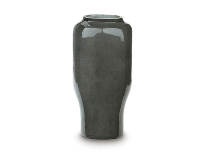 Ashley Kierlain Vase