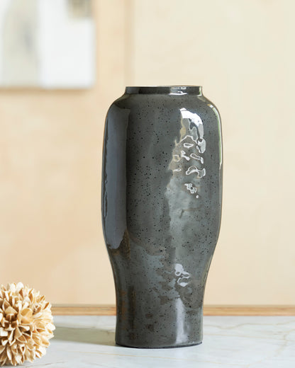 Ashley Kierlain Vase