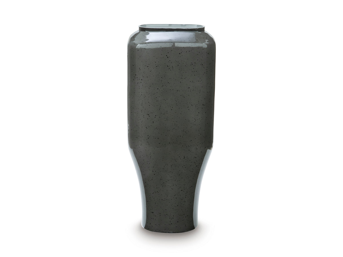 Ashley Kierlain Vase
