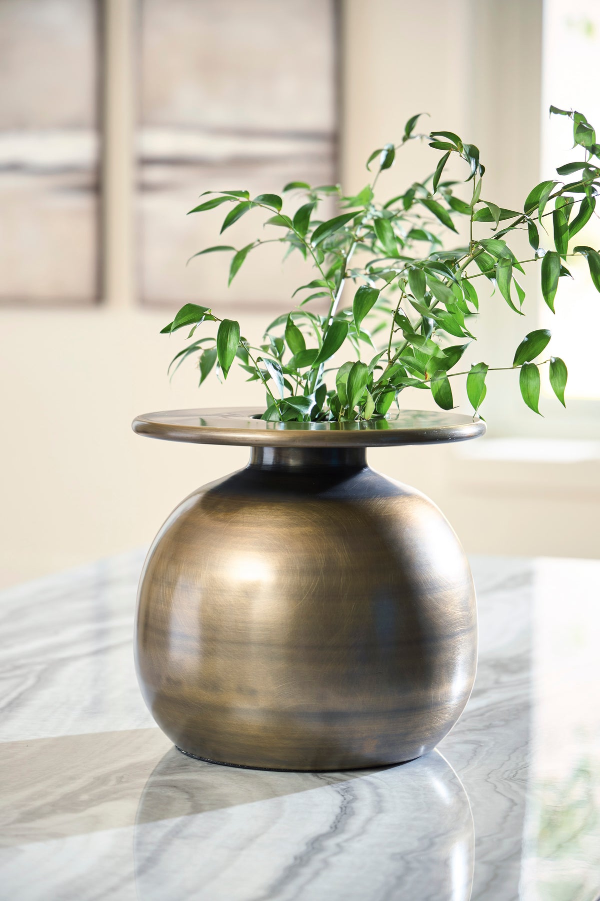 Ashley Fedorleigh Vase