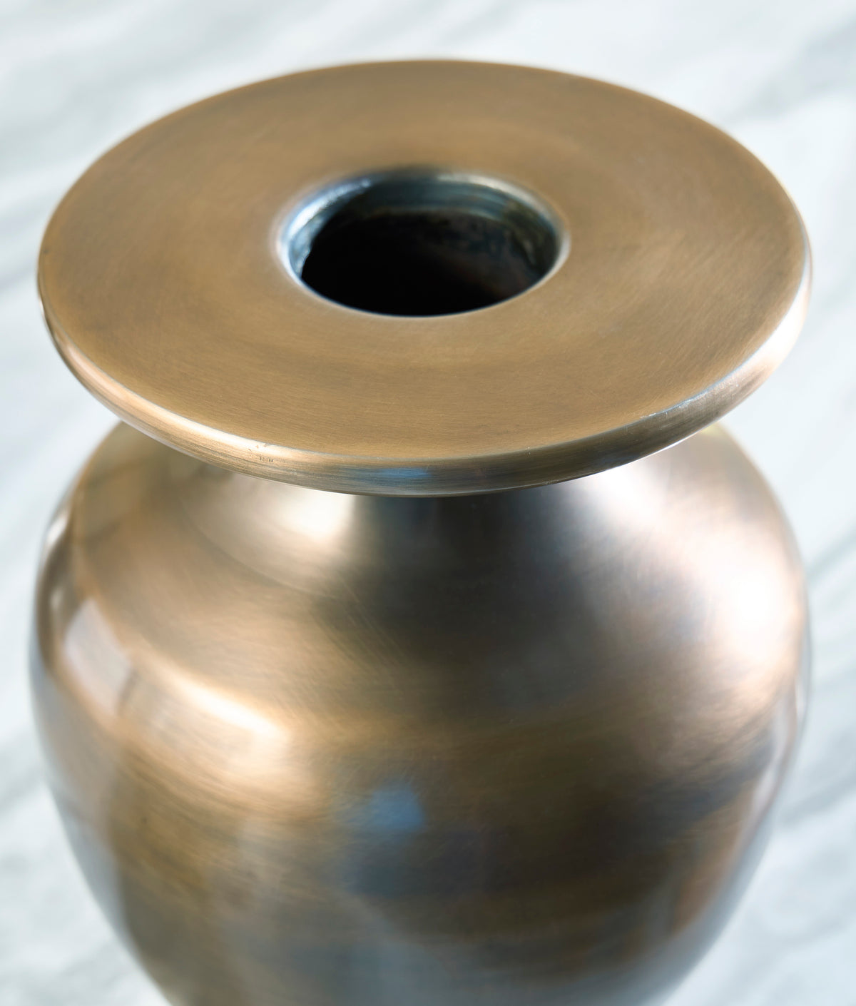 Ashley Fedorleigh Vase