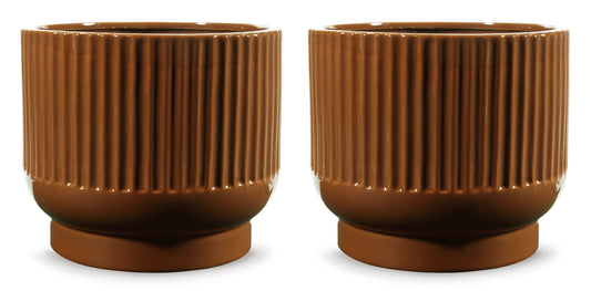 Set of 2 ribbed ceramic vases, gold-brown with dark round bases, cylindrical shape