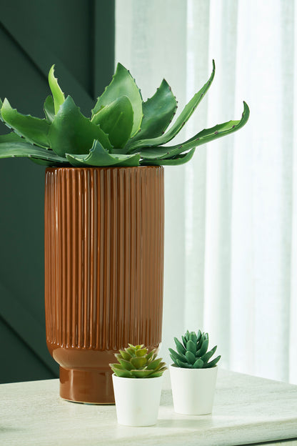 Ashley Avalyah Indoor/Outdoor Vase (Set of 2)