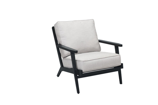 Newport Outdoor Lounge Chair