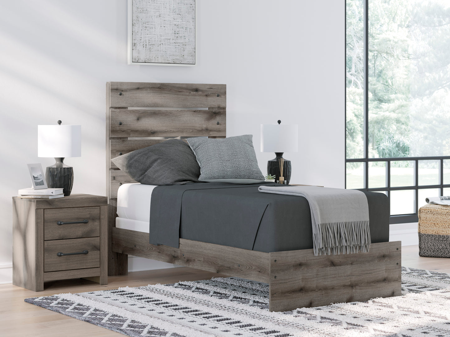 Urbanoore Panel Bed