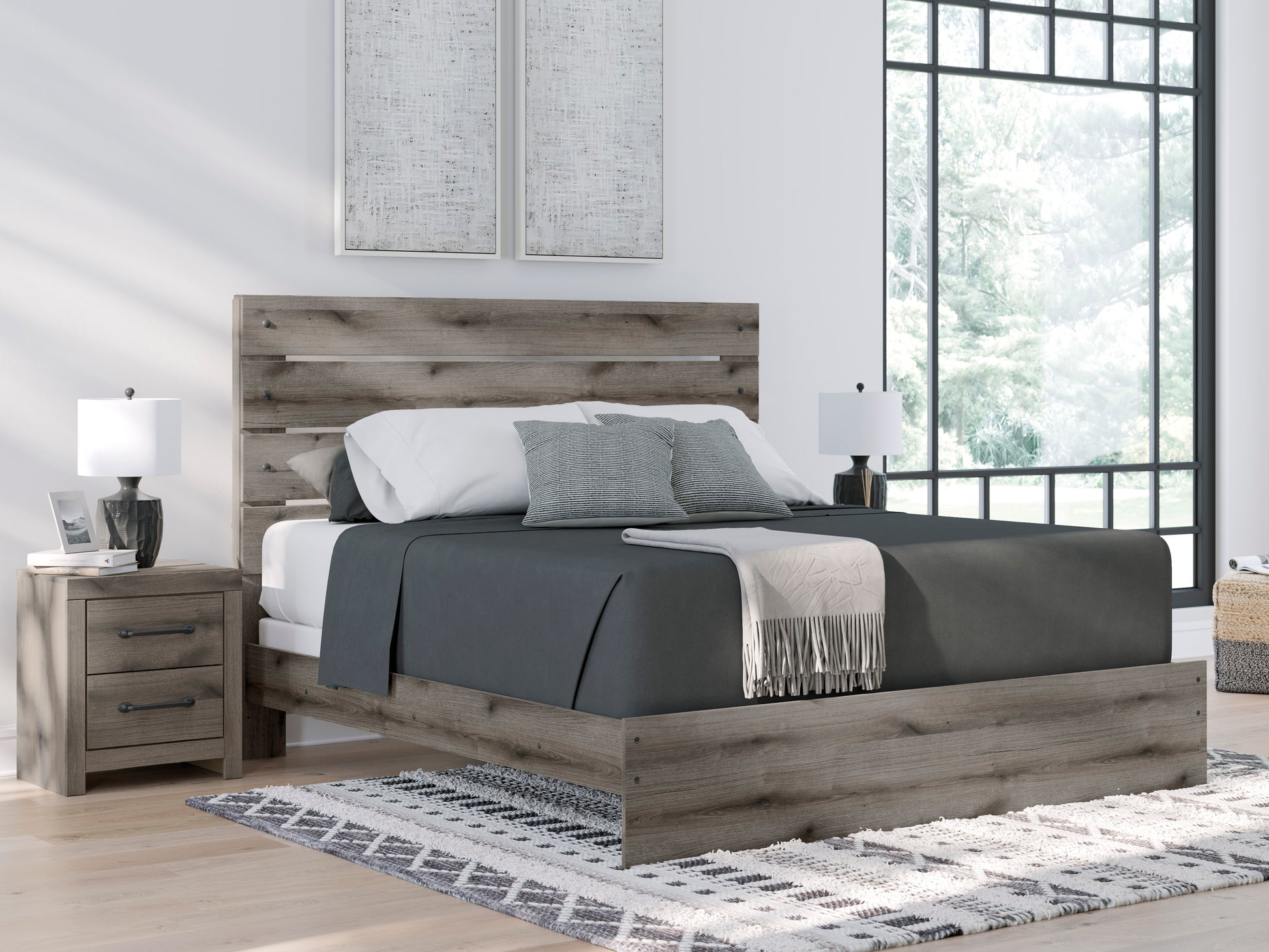 Urbanoore Panel Bed