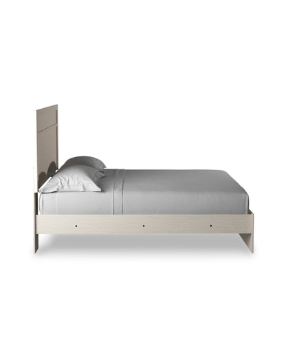 Stelsie Panel Bed