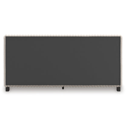 Birmonton Upholstered Bed