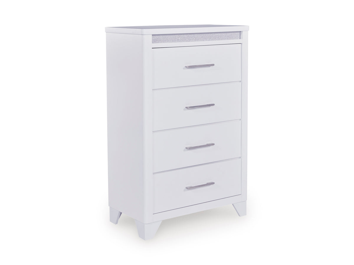 White 4-drawer chest with horizontal drawer fronts and metal bar pulls