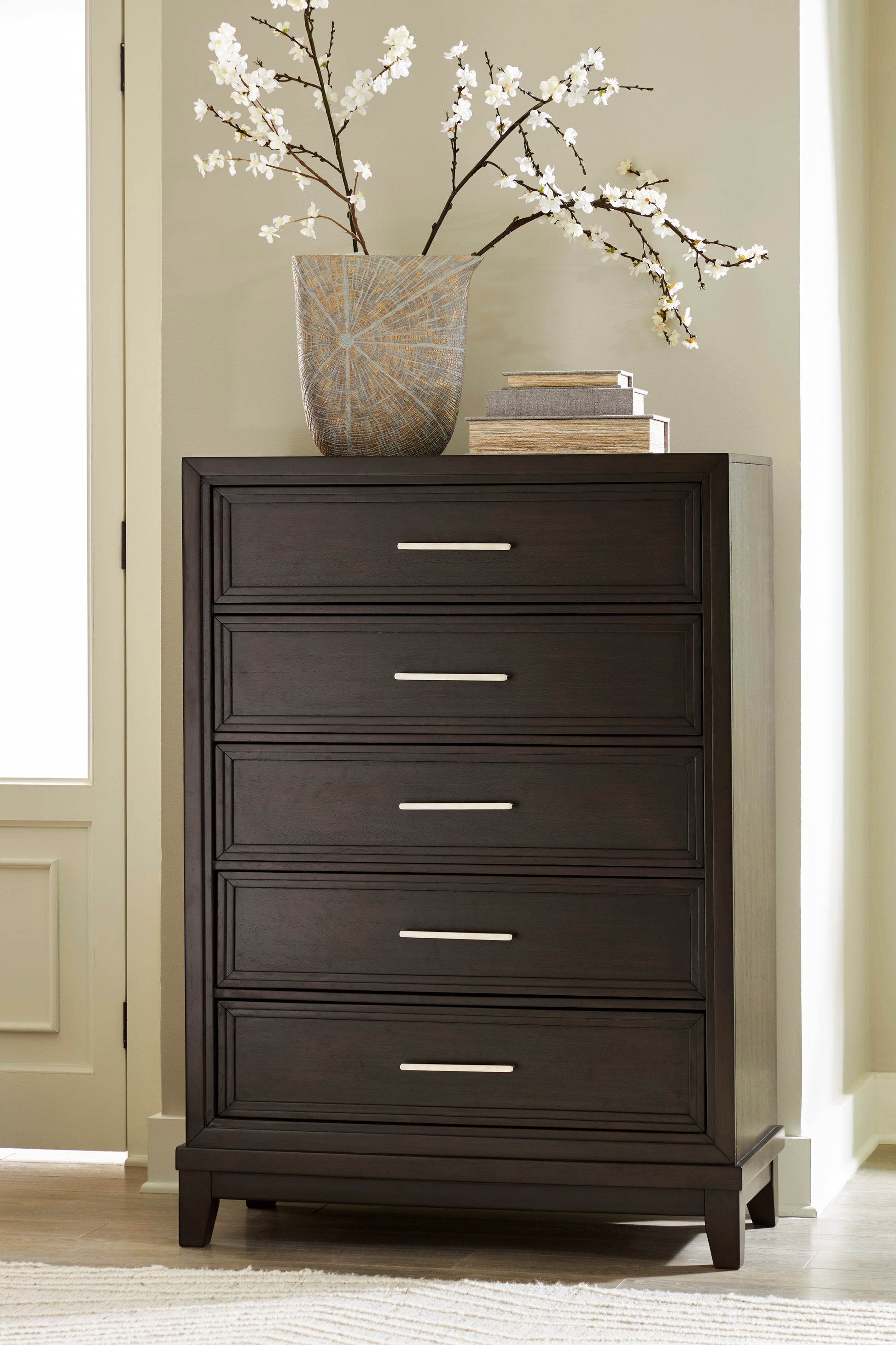Neymorton Chest Of Drawers