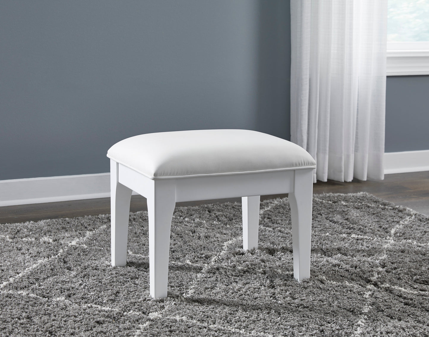 Chalanna Vanity Stool