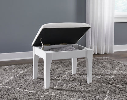 Chalanna Vanity Stool