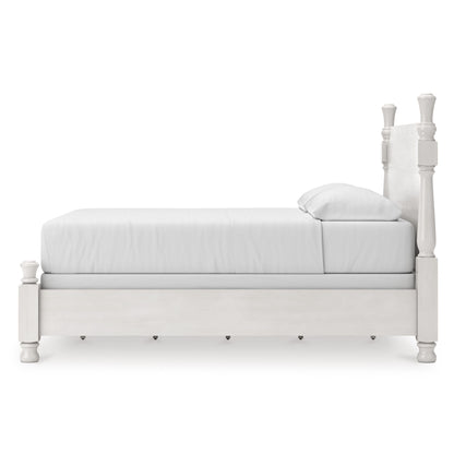 Chadworth King Poster Bed