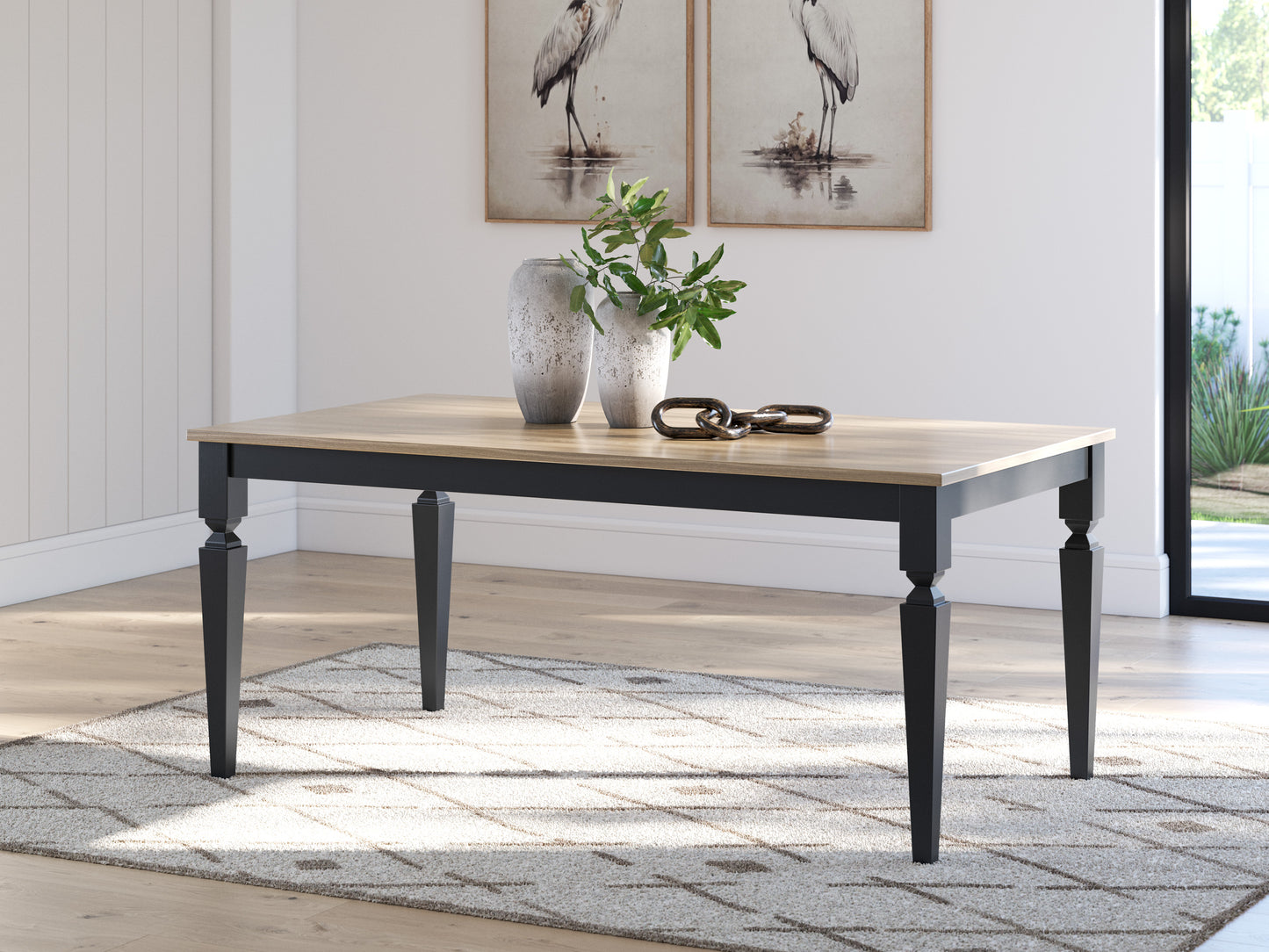 Plazaton Dining Table