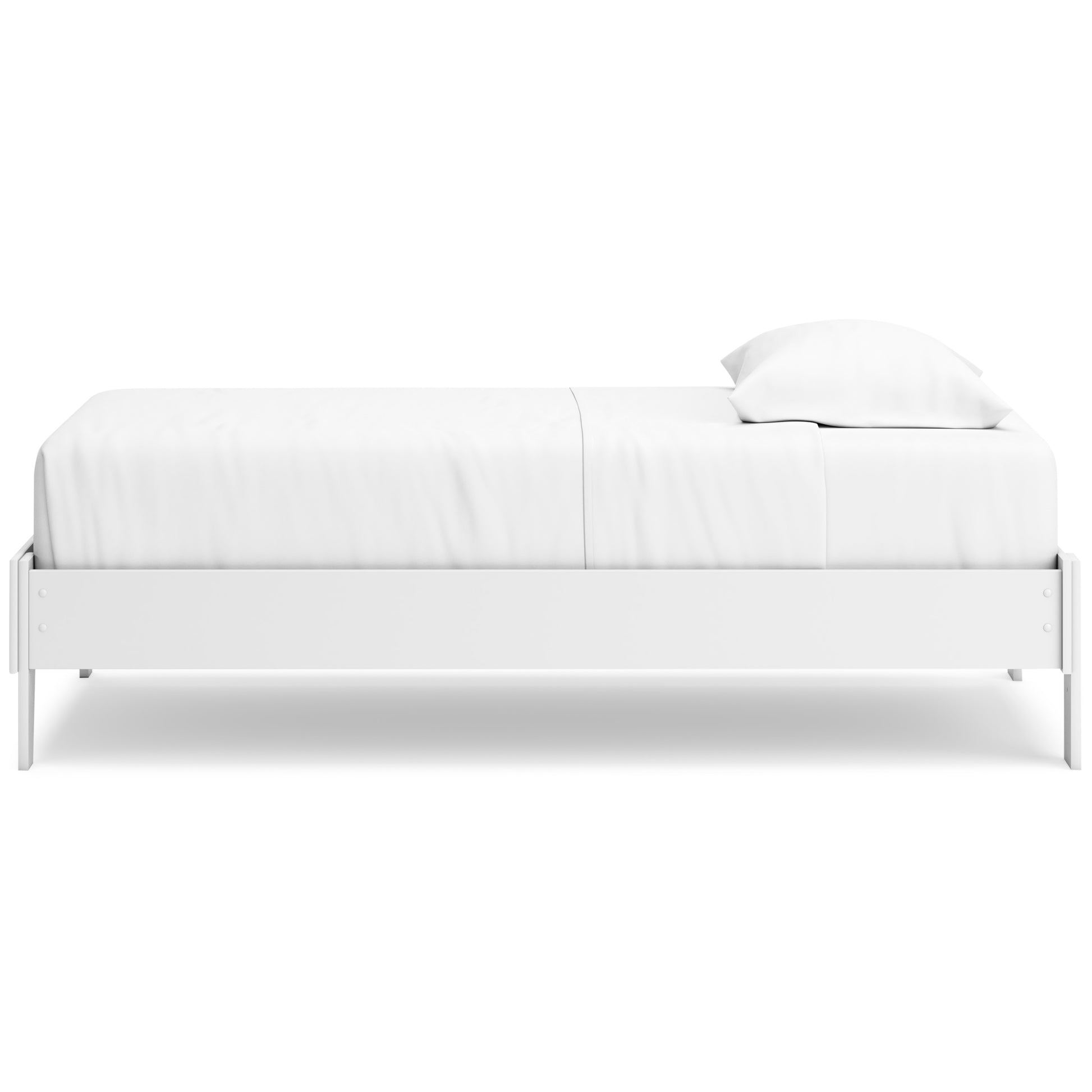 Hallityn Platform Bed