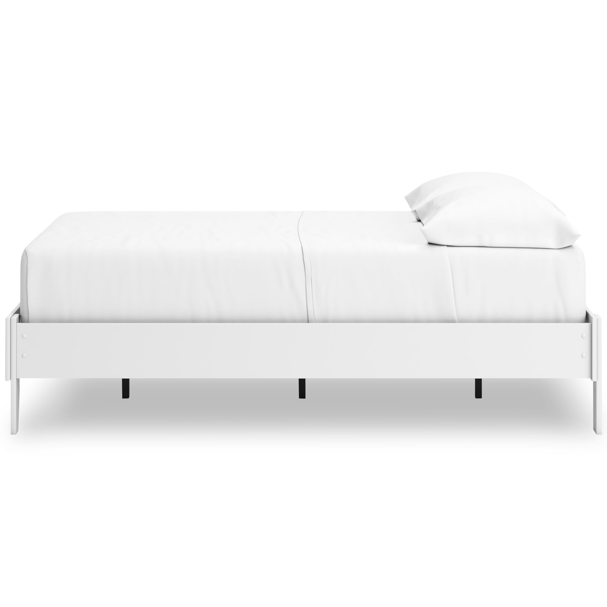 Hallityn Platform Bed