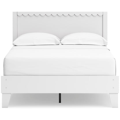 Hallityn Panel Platform Bed