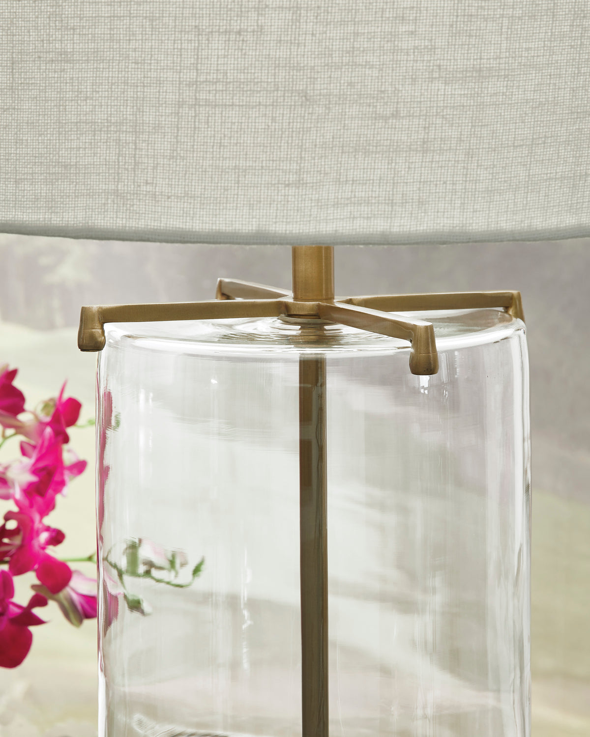 Ashley Gizeh Glass Table Lamp