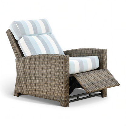 Universal Collection Outdoor Patio Recliner with Cushion