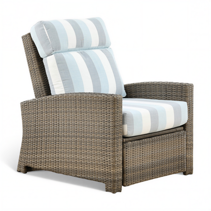 Universal Collection Outdoor Patio Recliner with Cushion