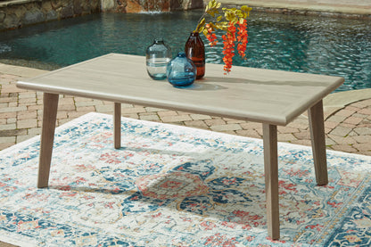 Carisbo Outdoor Dining Table with Umbrella Option