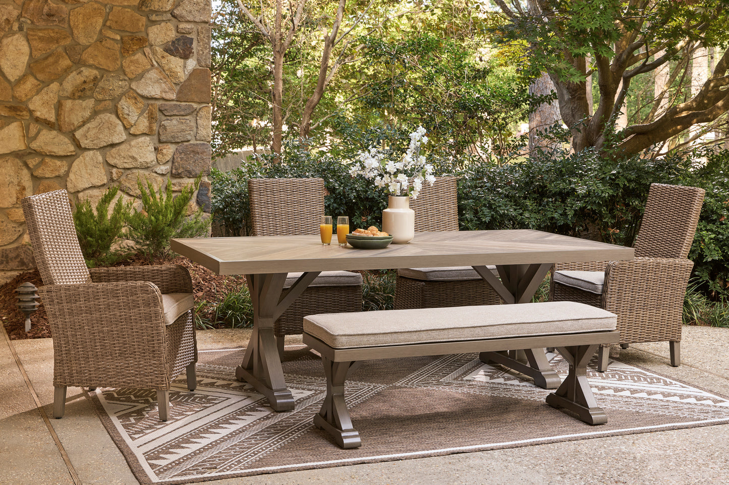 Revare Beach Bench with Cushion